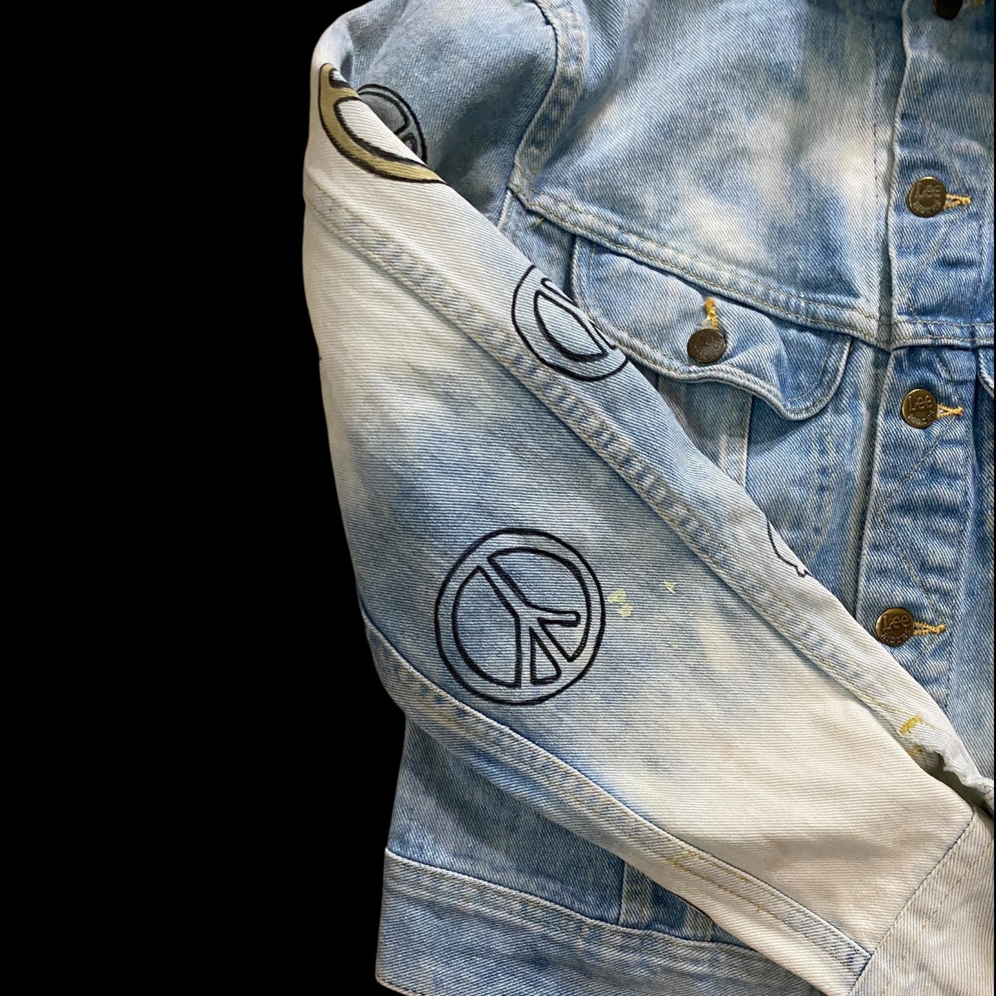 Bleached Denim Jacket-HREDAYAM PAINTED-